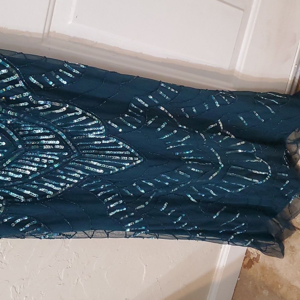 Jump Apparel Dress - Picture 5 of 12